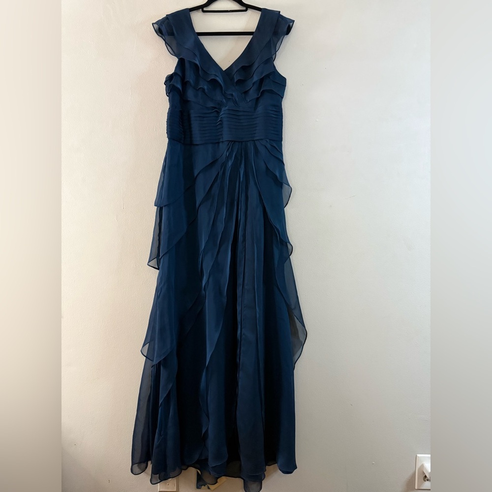 Adrianna Papell Chiffon Tiered Ruffle Evening Gown – Floor Length Formal Dress - Picture 2 of 9